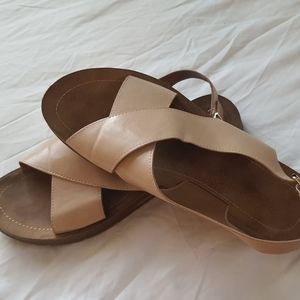 Concorde flat sandal, Size 9.5